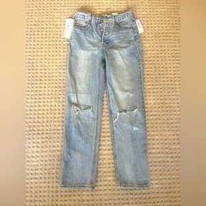 ARITZIA JEANS